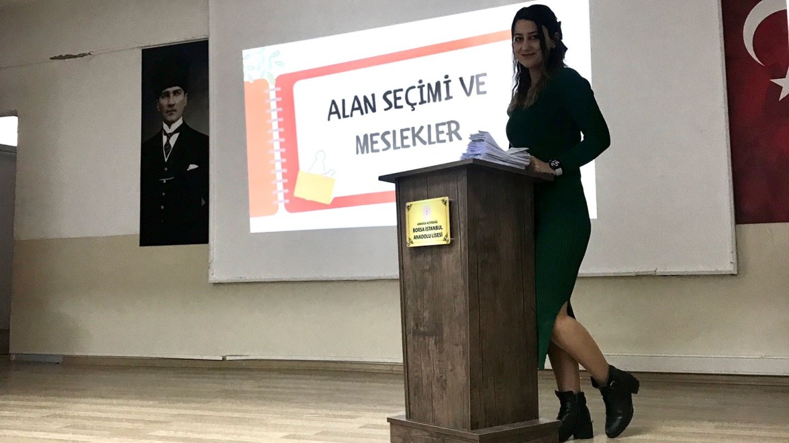 Borsa İstanbul Anadolu Lisesi'nde Geleceğe Yön Veren Seminer: 10. Sınıf Öğrencileri İçin Alan Seçimi Rehberliği